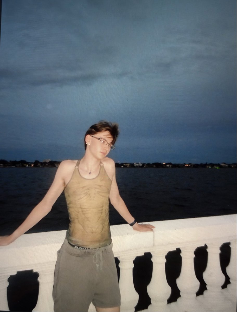 youngdegeneracy's tweet photo. https://t.co/aULaXRx2oD