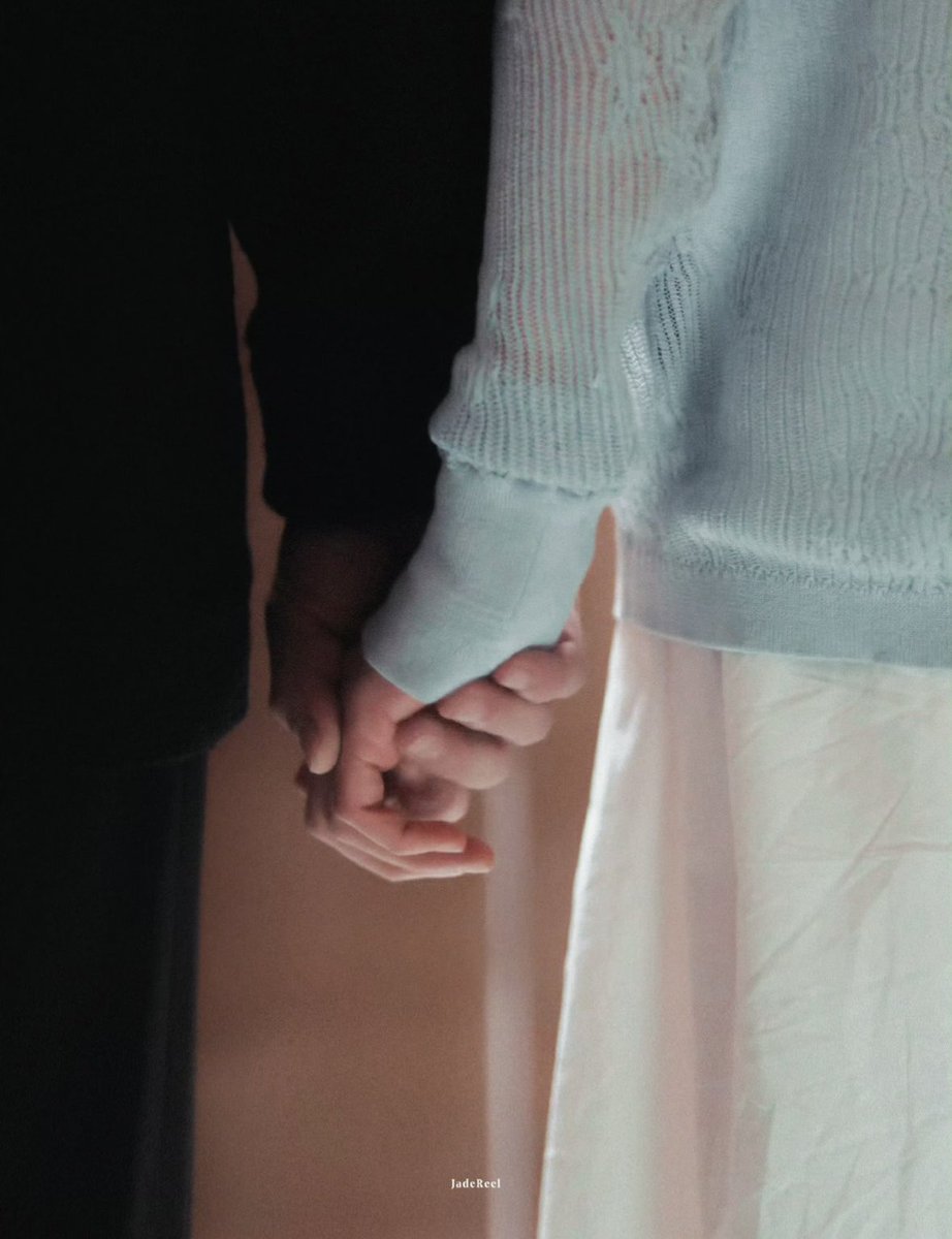 lawas0's tweet photo. 롼녠타오 🤝🏻 섬섬옥수세요. https://t.co/MxAPsMJ2J1