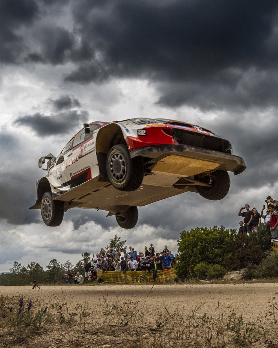 FFSportAuto's tweet photo. Un nouveau record pour Sébastien Ogier 🏆🇫🇷

En prenant le départ du Rally Italia Sardegna ce week-end, le Français dispute son 214e rallye en Championnat du Monde, devenant ainsi le pilote comptant le plus de départs dans l’histoire du WRC 👏

Dix-huit ans après ses débuts en 2008 et neuf titres mondiaux plus tard, Sébastien Ogier continue d’écrire l’histoire 🤩

📸 DPPI

#FFSA #Ogier #WRC #Rallye