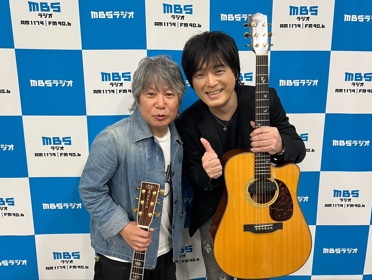 kotaro_oshio's tweet photo. 今日の押し弾きゲストは
なんと！佐橋佳幸さんです。
セッションは藤井フミヤさんの
「TRUE LOVE」です。
本物のイントロ！ぜひ聴いてね。 https://t.co/wydooPDJuD