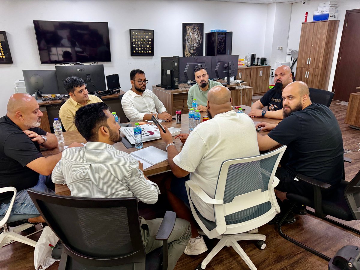 jploftsolutions's tweet photo. ✨ 𝐃𝐮𝐛𝐚𝐢 𝐕𝐢𝐬𝐢�� 𝐇𝐢𝐠𝐡𝐥𝐢𝐠𝐡𝐭𝐬! ✨
Great meetings with new and existing clients on AI and emerging tech. New partnerships signed, and existing projects moving into their next phases. 🚀
Sharing a few moments from the trip!
#JPLoftInDubai #Dubai #MENA #AI #JPLoft https://t.co/27qAA1kXlh
