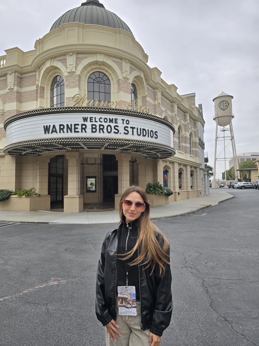 JimeB17's tweet photo. Gracias por tanto warner 🥺🥺🥺 https://t.co/HlQUMv7yF8