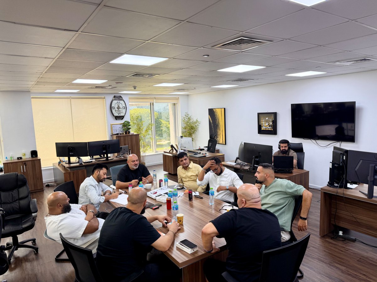 jploftsolutions's tweet photo. ✨ 𝐃𝐮𝐛𝐚𝐢 𝐕𝐢𝐬𝐢�� 𝐇𝐢𝐠𝐡𝐥𝐢𝐠𝐡𝐭𝐬! ✨
Great meetings with new and existing clients on AI and emerging tech. New partnerships signed, and existing projects moving into their next phases. 🚀
Sharing a few moments from the trip!
#JPLoftInDubai #Dubai #MENA #AI #JPLoft https://t.co/27qAA1kXlh
