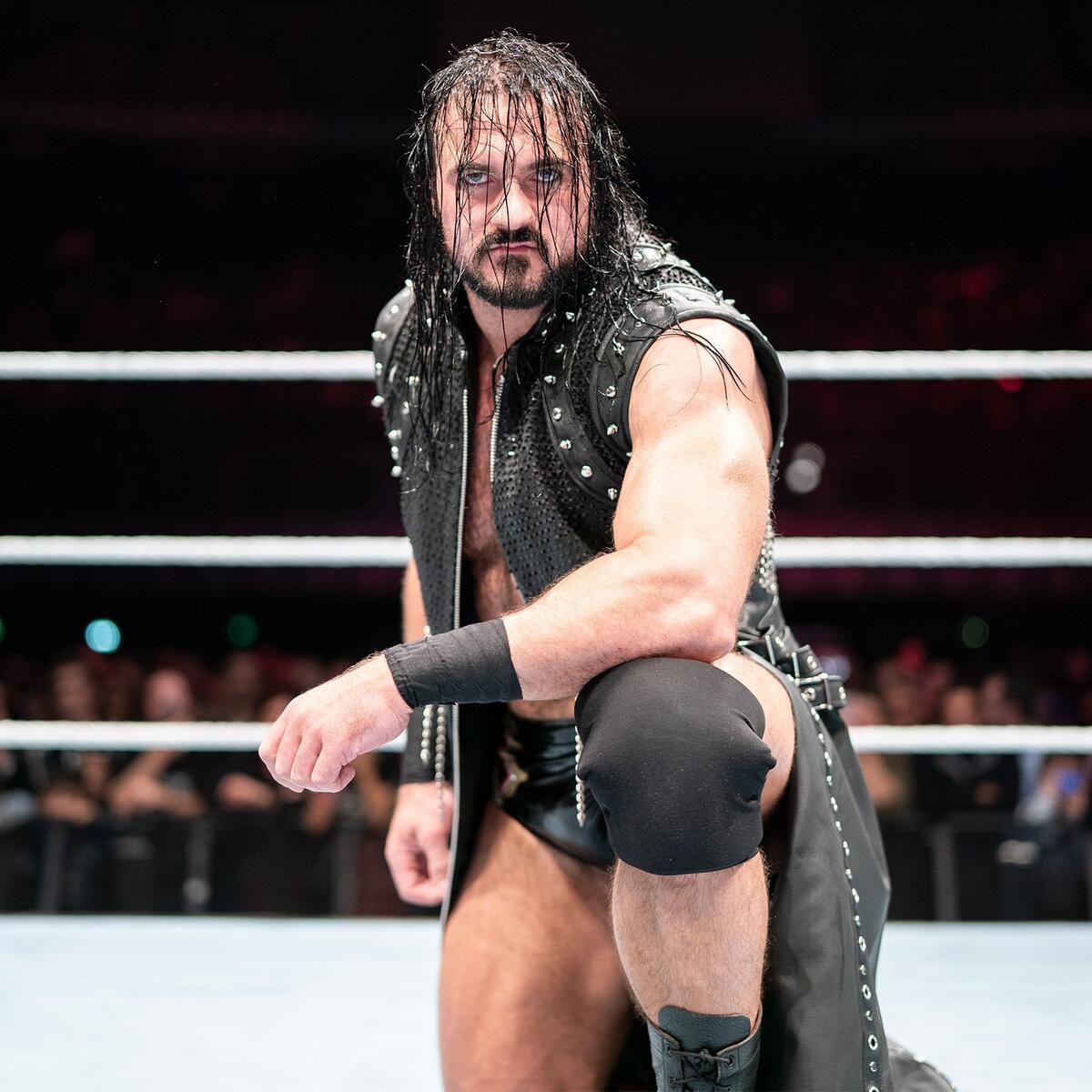 WrestleFeatures's tweet photo. Who should he feud with when he returns? https://t.co/BZqAPulBLf