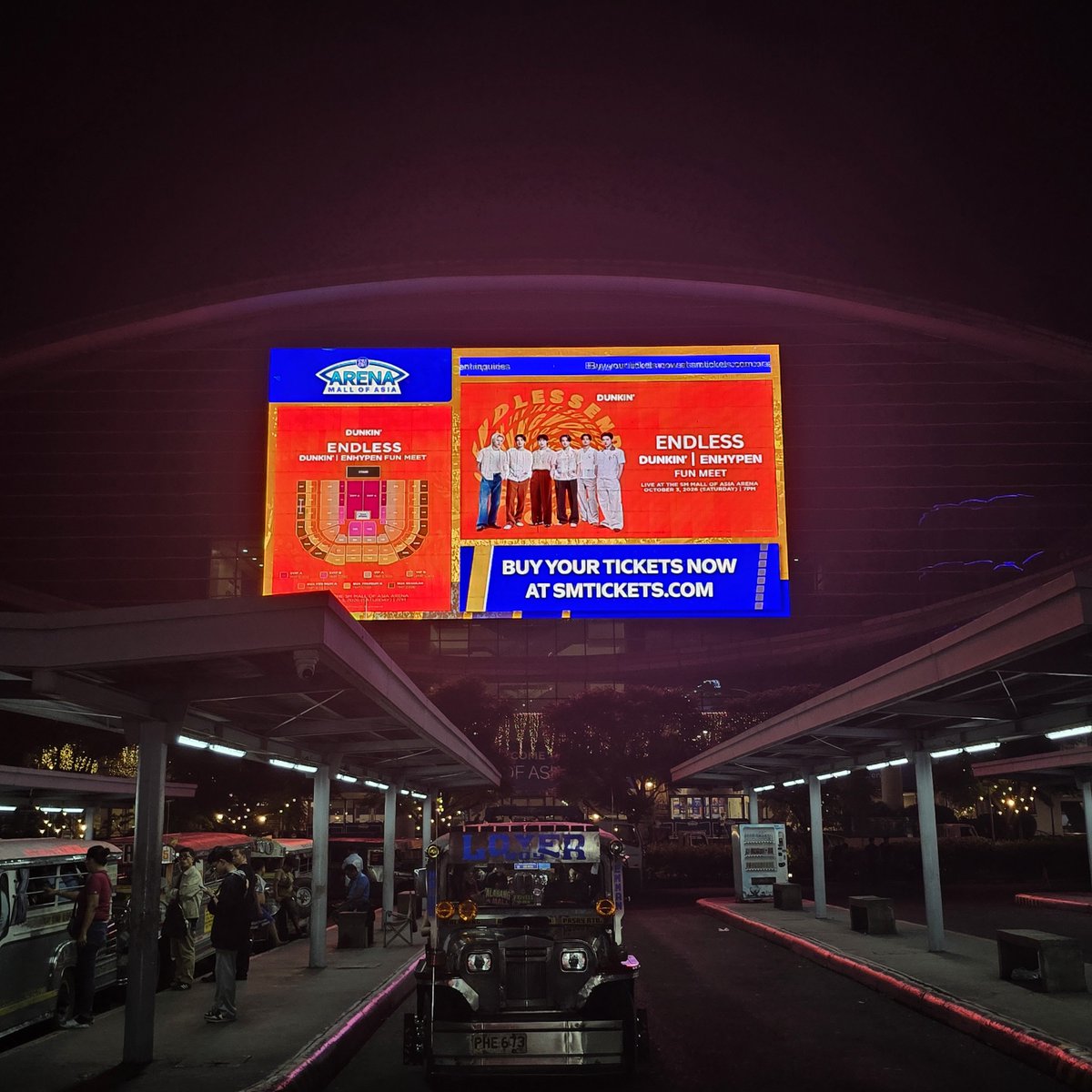 philconcerts's tweet photo. Welcome back to Manila, ENHYPEN.

ENHYPEN returns to the Philippine concert stage tomorrow at MOA Arena.

By @dunkinph ' and @cnca_media https://t.co/ZjOat0NWjI