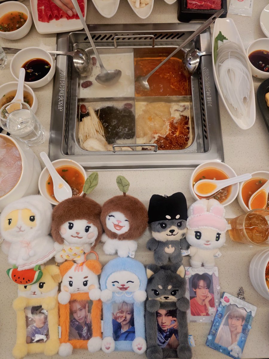 remiwithus's tweet photo. 한지훈 눈도 다 떠지는 맛 ㄷㄷ https://t.co/9jwvrldGxr