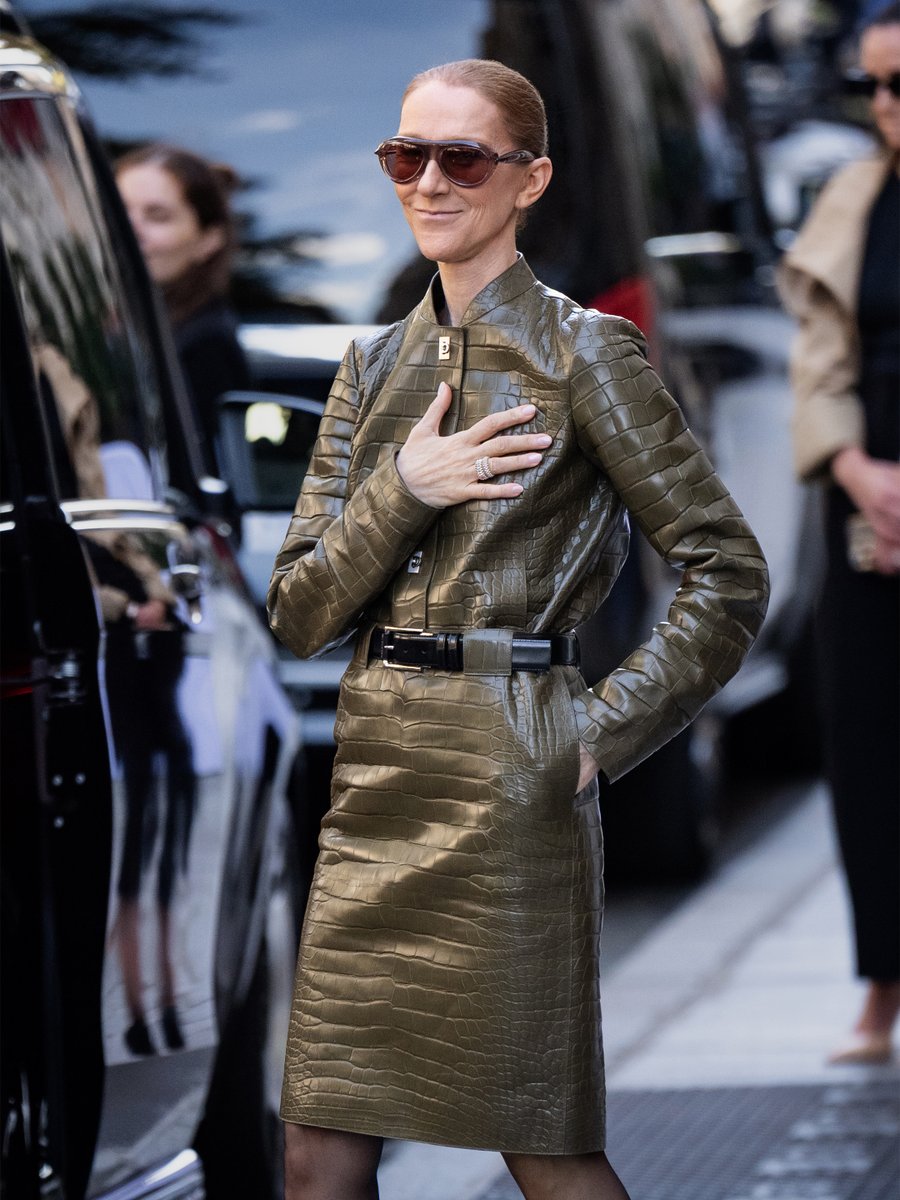 Ferragamo's tweet photo. Céline Dion wears Look 44 from the Ferragamo Spring Summer 2027 Collection by Maximilian Davis in Paris.

Styled by Annie Horth and Patrick Vimbor.

#FerragamoSS27 https://t.co/EC7NMUn8L1