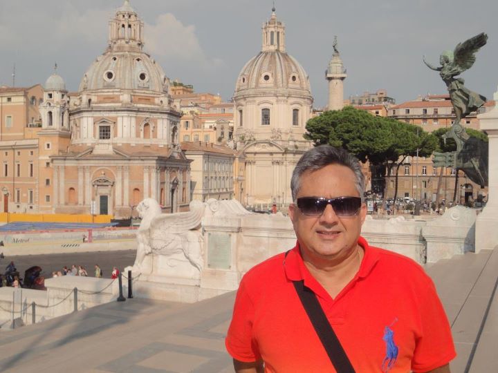 gramxincest's tweet photo. The Daddy in Sunglasses https://t.co/2rK6S4d4Rl