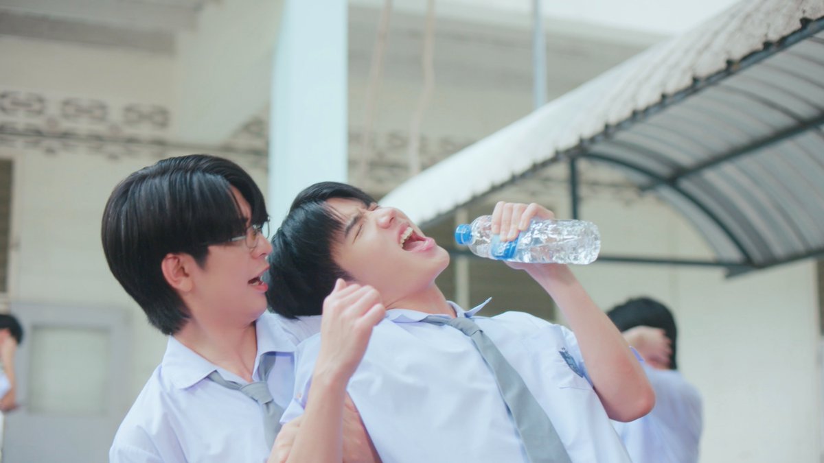 GMMTV's tweet photo. ภาพที่มีเสียง5555555555555555555555

#WEIRDO101SeriesEP8
@sea_ta_lay @keenkeno_sp @aston_lv @20aungpao @aliazhl @titxn567 @Torrr_Pkw https://t.co/KQq0IVPKzB