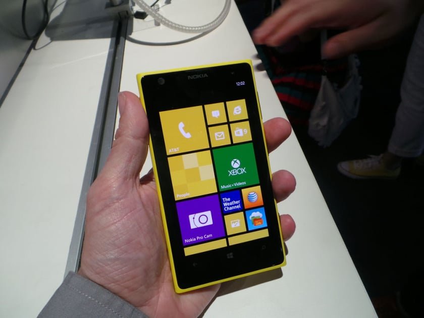 WindowsPhone21 tweet picture
