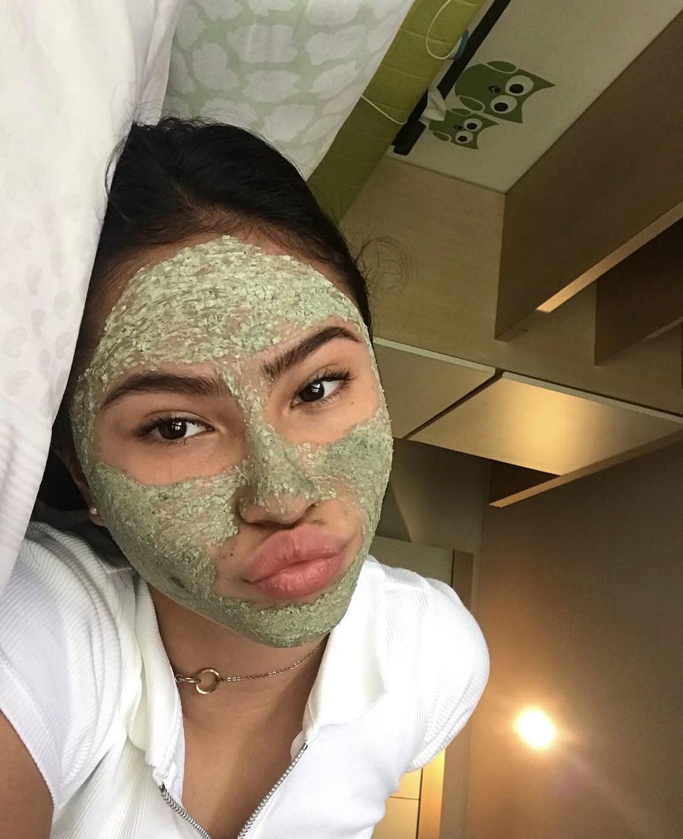 Play01Sadre's tweet photo. aku maskeran dulu ya {ngabarin} https://t.co/30o1dTJG9K