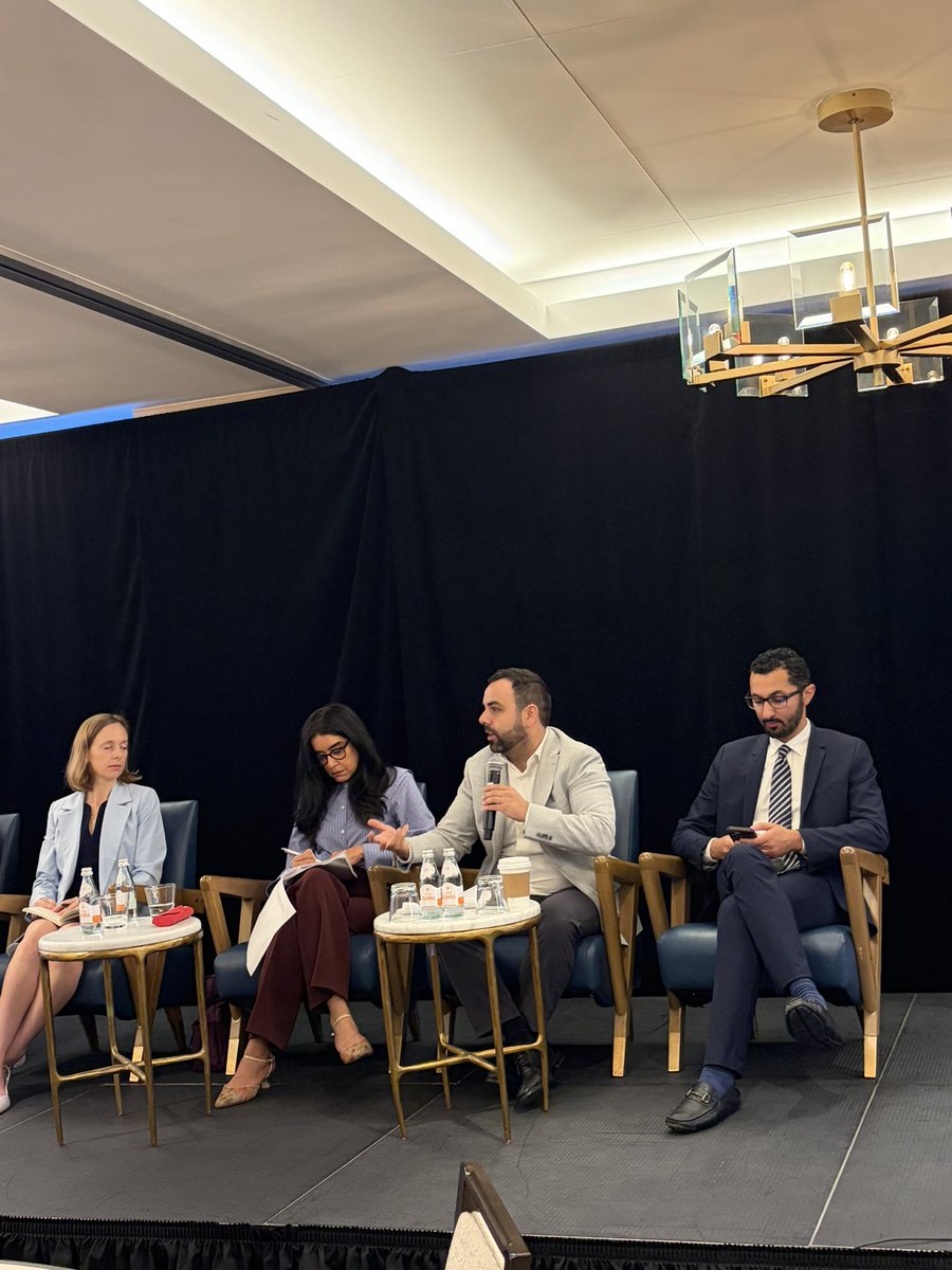 PeoplesVisionSA's tweet photo. "It can be difficult to have hope for the kingdom today, which is why we need to continue to organize and build power," says longtime human rights activist @OmarShakir, Executive Director at @DAWNmenaorg.
 #PVR4  #الرؤية_الشعبية https://t.co/RCw1GmInA3