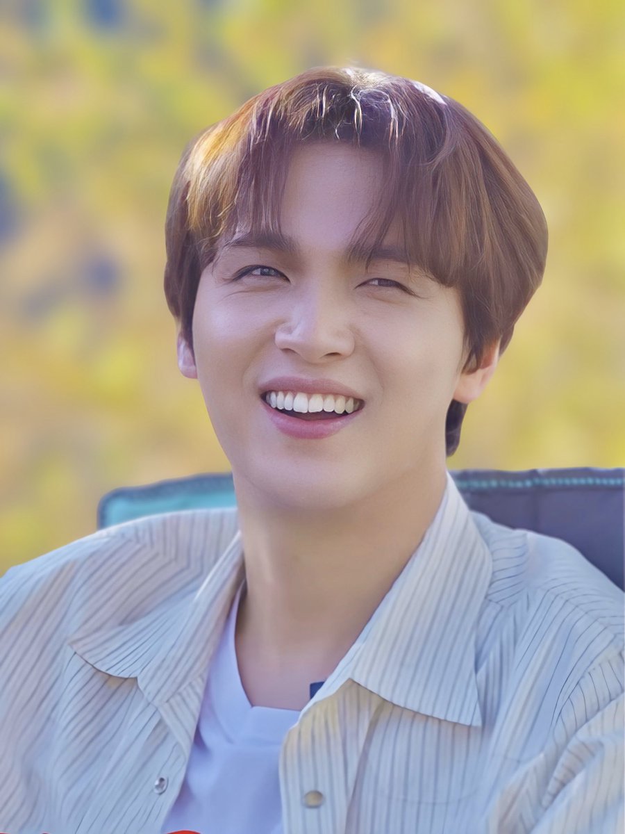 belovedmkhc's tweet photo. their smiles will always be my healing ♡ https://t.co/ZWdKkWFM8N