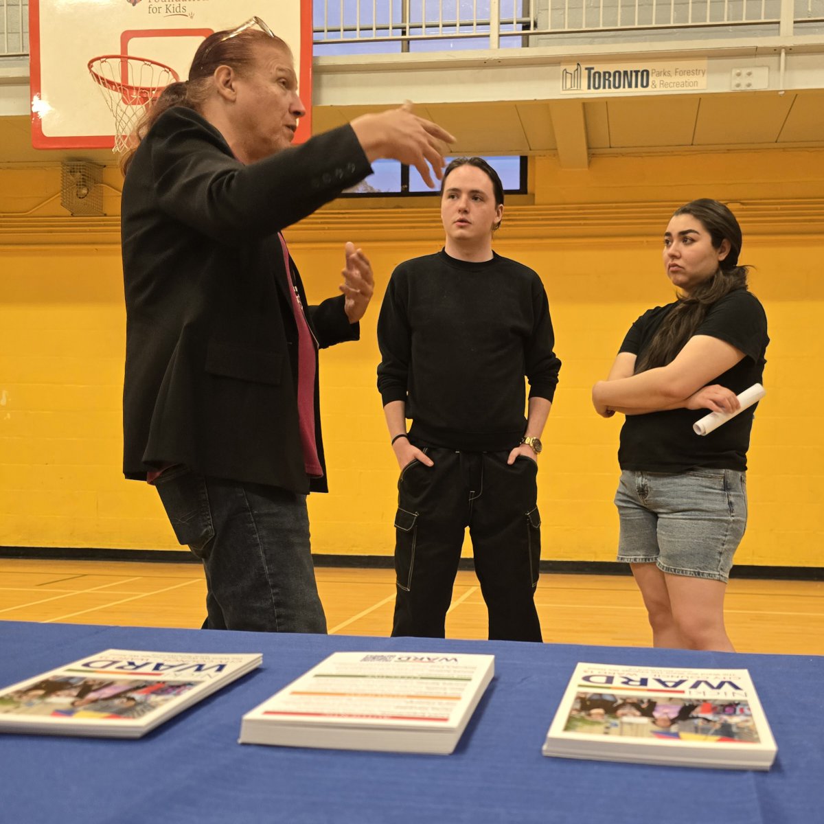 nicki_ward's tweet photo. Great to meet with so many folks last night. Kudos to the CCEC for making it possible. #MossPark is an important part of #Ward13 but sometimes gets sidelined from important conversations. Last night's event was an opportunity to help improve that balance
https://t.co/MBOpxjIs4d https://t.co/wofRBthQiZ