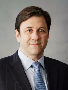 SonPolemicas's tweet photo. Un Fiscal que esté seguro de ganar un caso como el de Maduro, que lo está siguiendo el Mundo entero, no renuncia jamás.
Ningún Fiscal pierde la oportunidad de llenarse de gloria con un caso así, solo renuncia el Fiscal que sabe que vá a perder y quiere evitarse el bochorno. https://t.co/OiLAKezjlB