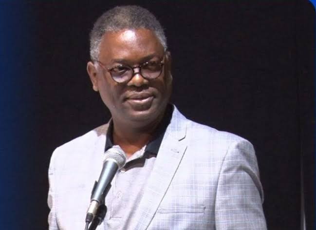 ARISEtv's tweet photo. Osuntokun says Atiku can criticise Tinubu but repeatedly calling the president “Bola” is disrespectful to the office. https://t.co/PRdaen3T6L https://t.co/BnMhYf6UCk