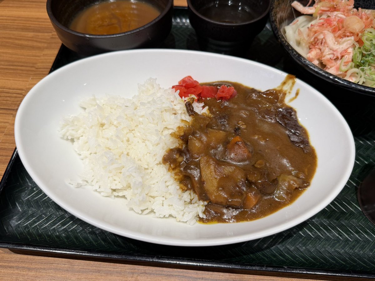 wononegie's tweet photo. 悩んだ結果、両方食べました(爆)

年齢的にキツイかなぁと思ったけれど、余裕でいけました

カレーは本当にお家カレーでしたね

お店ではまず出てこないタイプです

思ったよりも辛さを感じましたが、すごく美味しかったです♪

うどんも美味しかったです https://t.co/KRiZisJ8Yv