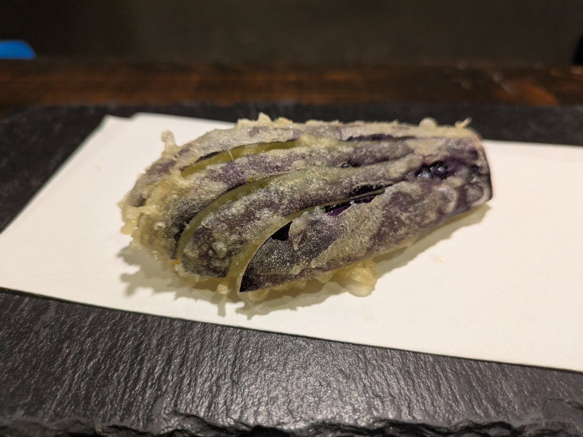 nakaterun's tweet photo. 久しぶりの先輩おじさん後輩おじさんたちとごはん食べに行きました。
おじさんたちとのごはんは楽しいです。 https://t.co/P1XsTlKQAp
