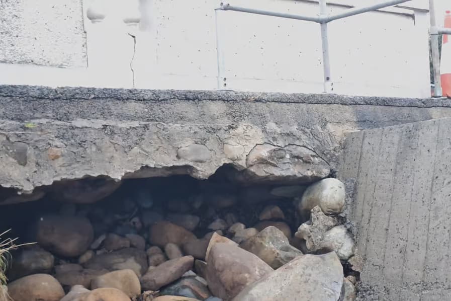 dgldemocrat's tweet photo. Funding allocated for rock armour to protect Inver's coastline www.​donegallive.​ie/news/funding-allocated-for-rock-armour-to-protect-invers-coastline-9255215 https://t.co/QCsl3dfly9