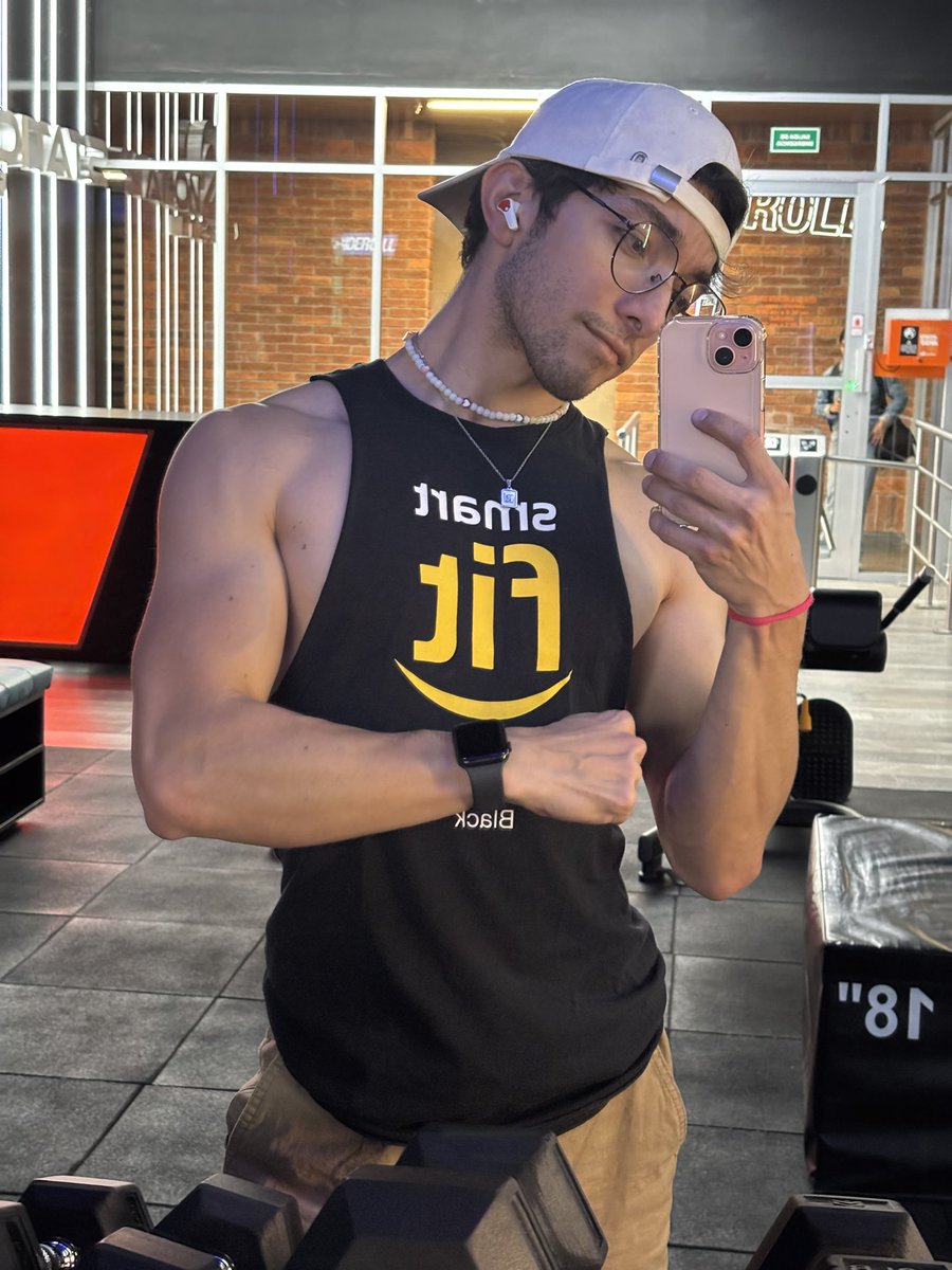 JeiMora123's tweet photo. Friday morning 💪🏻 https://t.co/H0jqVEWozu