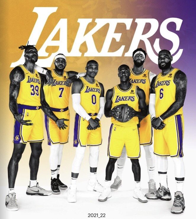 LakersFilm's tweet photo. This team exists https://t.co/kVVMlnDbmj