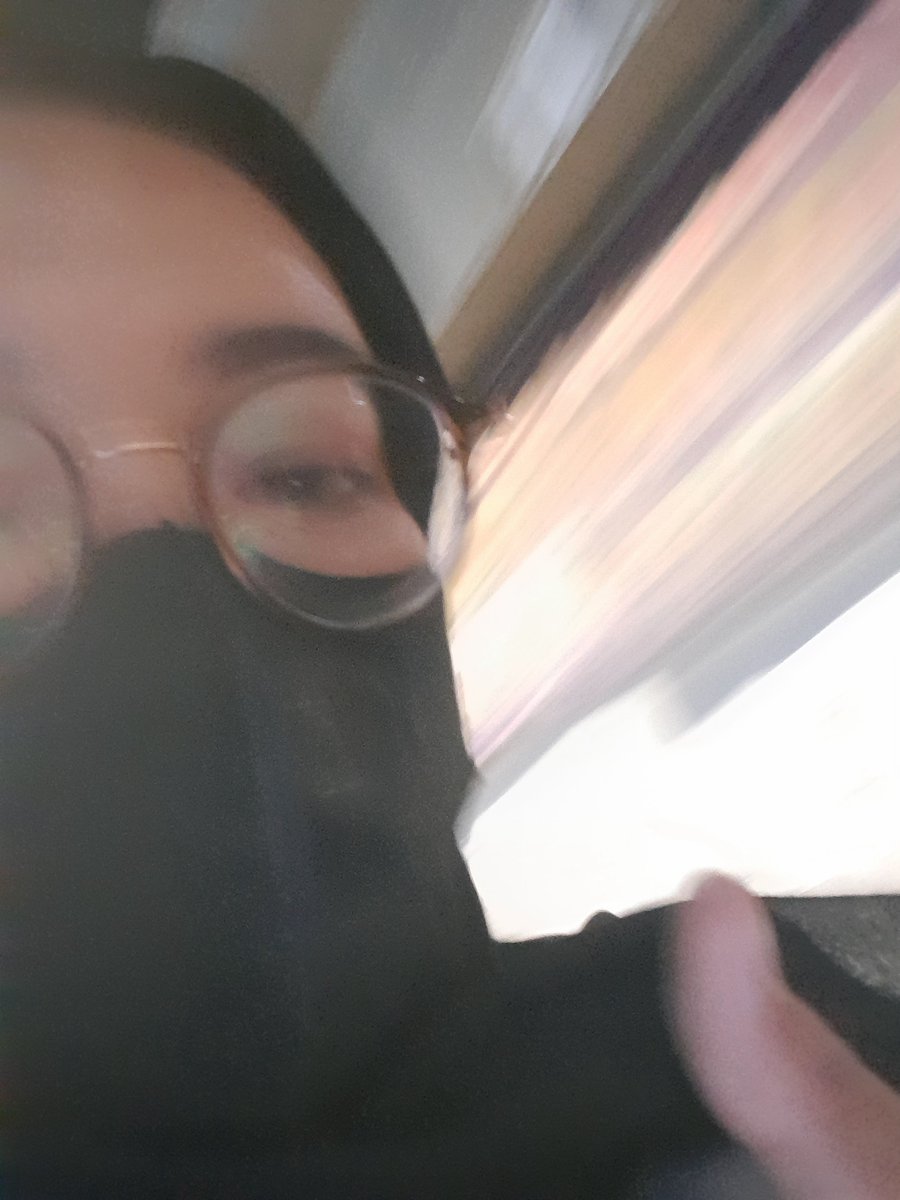nyulisasi's tweet photo. jujur sekarang nahan ngantuk karna lagi naik gojek https://t.co/697ozszfsx