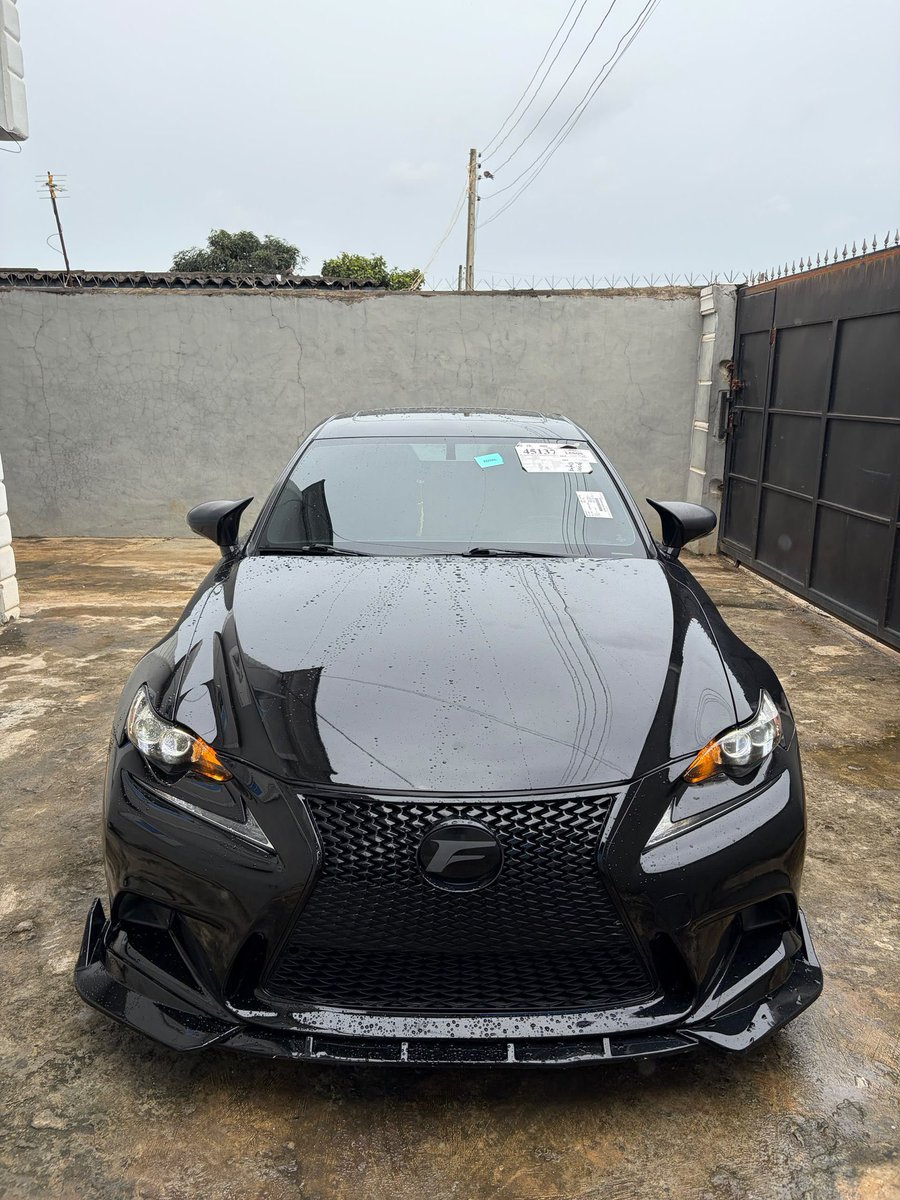 billionaire_eze's tweet photo. You’re buying your first car 🚘 🔑 before December 25th 2026 . If you believe say amen 🙏🏼 ✅✅ https://t.co/rmL26zwUfM