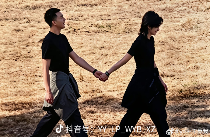 All4Love6's tweet photo. #XiongYiwenIsOurStar #XiongYiWen #WinterSunSpecialEP https://t.co/IpQ0sPciHd