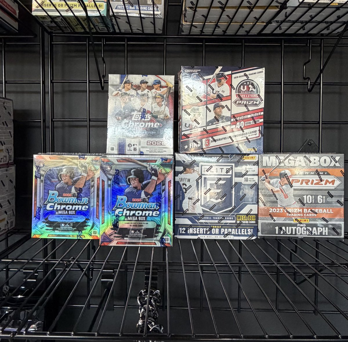 RIPVaulted's tweet photo. 🚨 NEW DROP ALERT! 🚨 MTG Reality Fracture Play Boosters, 2025 Panini Score Football Blasters, and 2026 Bowman Chrome Baseball Megas are live in the Vaulted showroom! 💥🔥
#VaultedTradingCards #TheHobby #MTG #BowmanChrome #PaniniScore https://t.co/k0iWp1DEyn