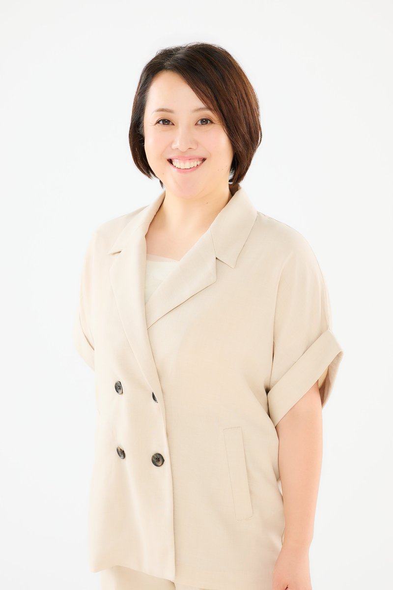 umemoto_toyota's tweet photo. この度、愛知県 豊田市政改革委員を拝命いたしました、梅本さおりと申します。生まれ育った大好きな豊田市で、助産師・看護師として多くの「命」と「家族」に寄り添ってきた経験を原動力に、しがらみのない、誠実で温かい政治を目指して活動していきます。#参政党　#豊田市 https://t.co/1w1E7GzGhD