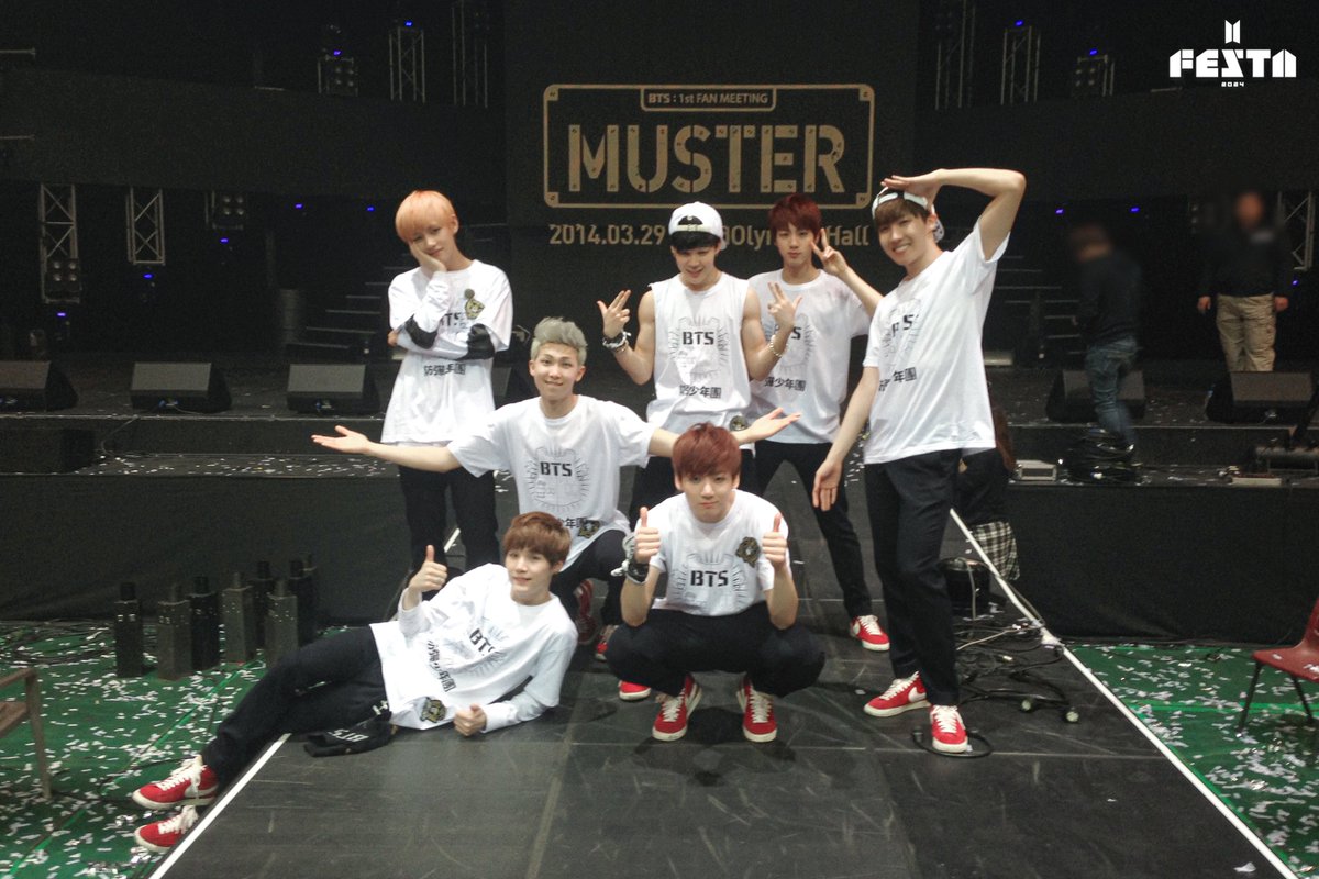 BTSDailyChile's tweet photo. Dejemos nuestros votos  #ARIASBTS https://t.co/4xikB5Mcwp