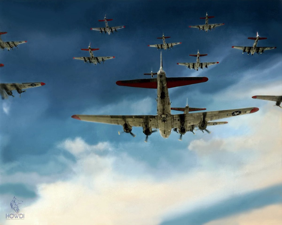 VoicesofWW2's tweet photo. B-17 Flying Fortresses from the 398th BG in close formation on the mission of 3rd April 1945 mission to Neumunster. https://t.co/ZcGE1ntbMu