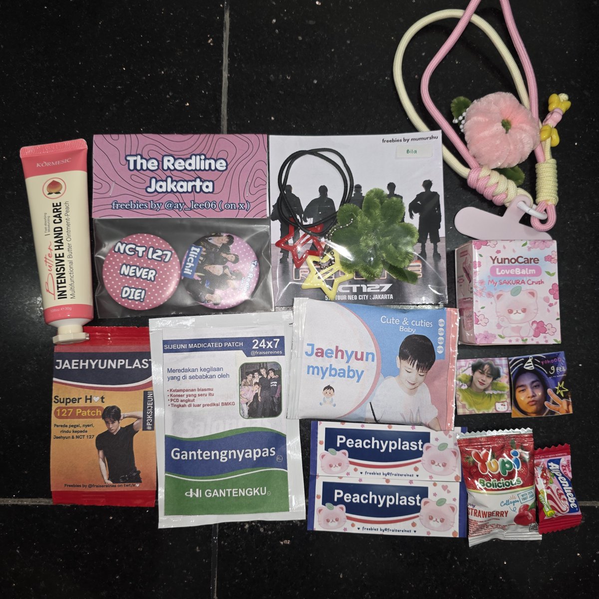 mydayrectioner's tweet photo. Aku dikasih freebies hari iniii🥹🥹 makasih buat kaka kakaa🥰 @ay_lee06 @mumurshu @fraisereines @miamel05 https://t.co/qvTxzcaOVv