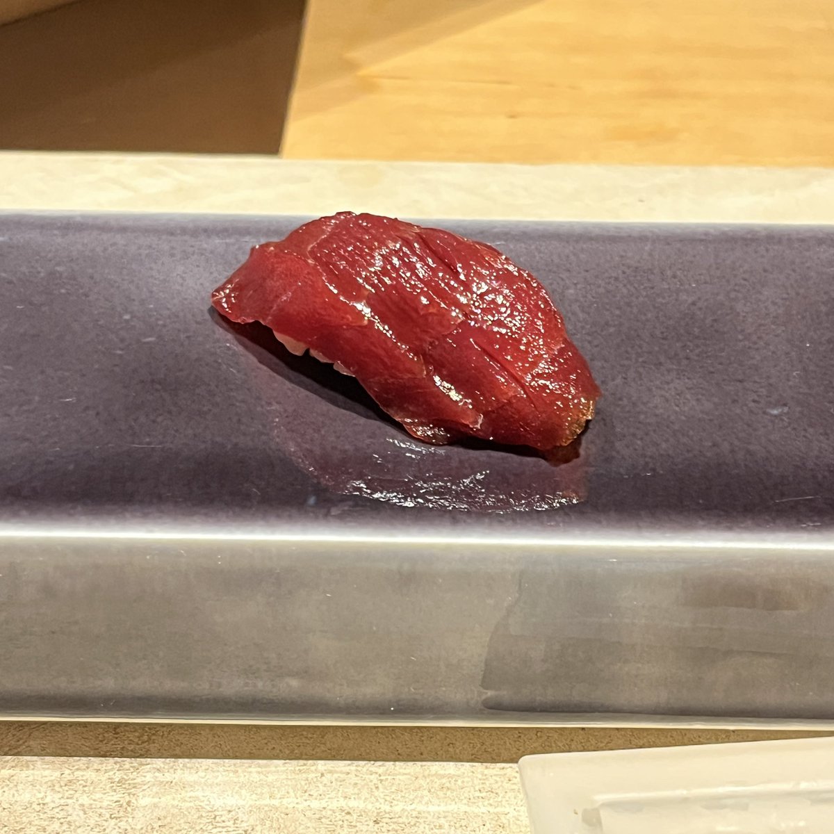 JOTARO_BASS's tweet photo. とても美味しいお鮨をいただいた後に、年一あるかないか、カップヌードルを食べたいこの気持ち。
帳尻合わせようとしてんのかな？
なんだろ。 https://t.co/9RW3fGCWWJ