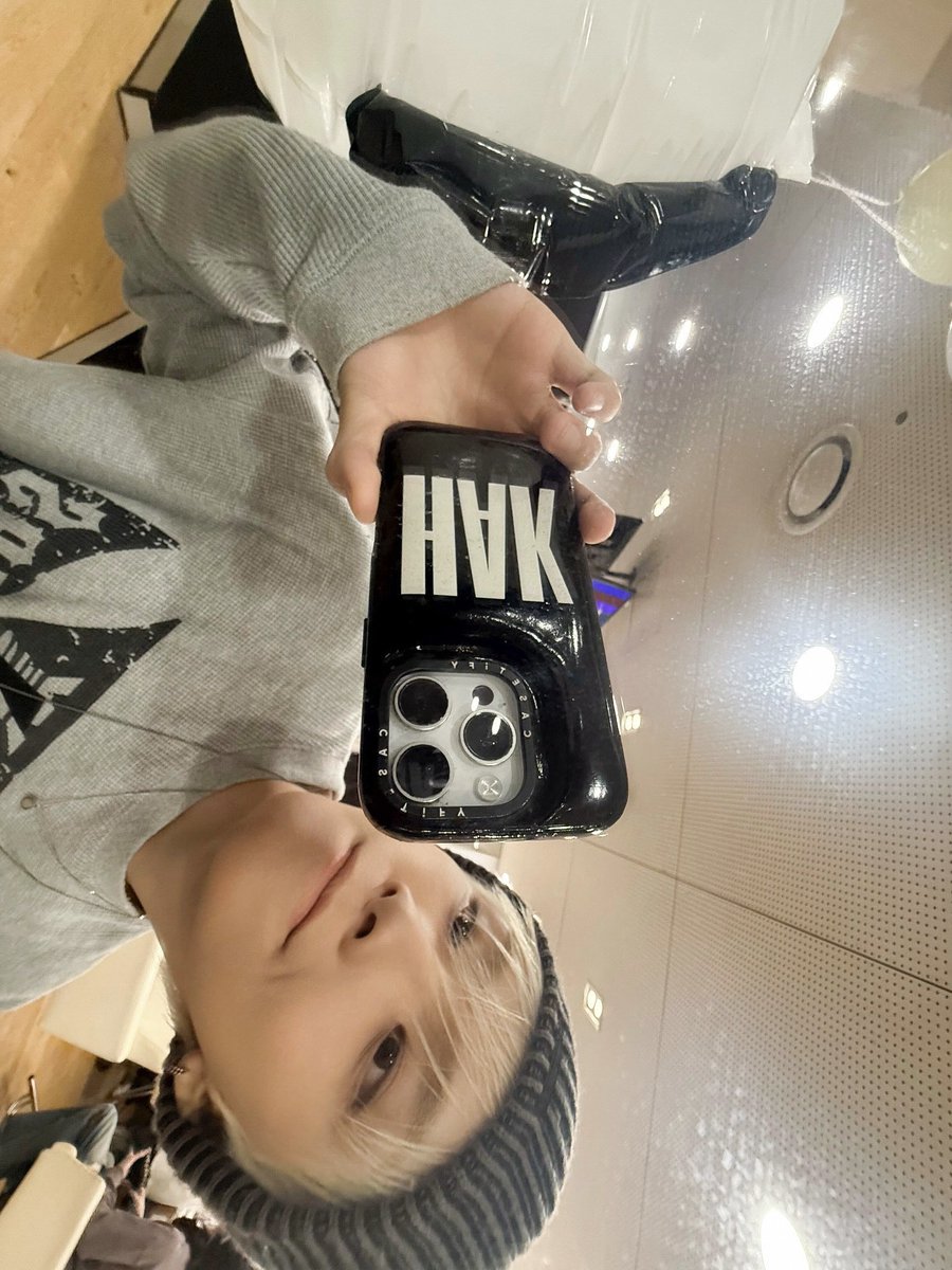 woonhakkkk29's tweet photo. 연하남 재능충 (p) https://t.co/nwYeL45i1R
