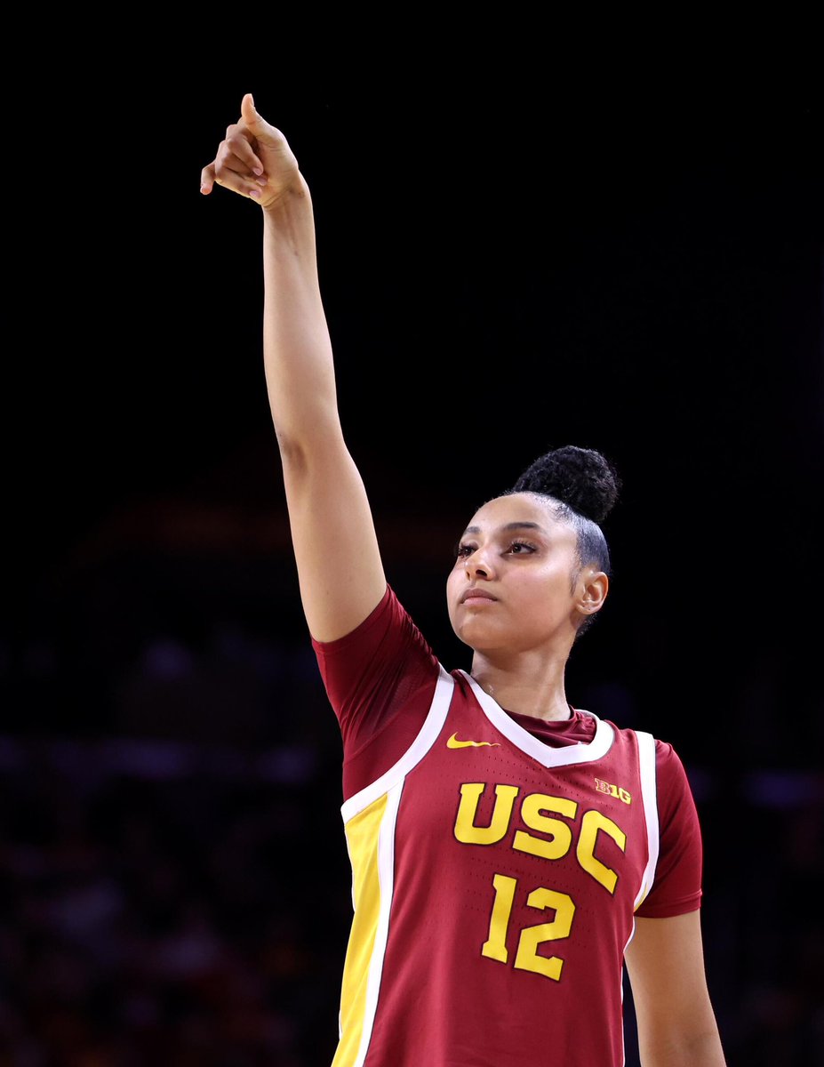 JWatkinsReport's tweet photo. OFFICIALLY ONE MONTH UNTIL JUJU WATKINS PLAYS BASKETBALL https://t.co/Kn26148LED