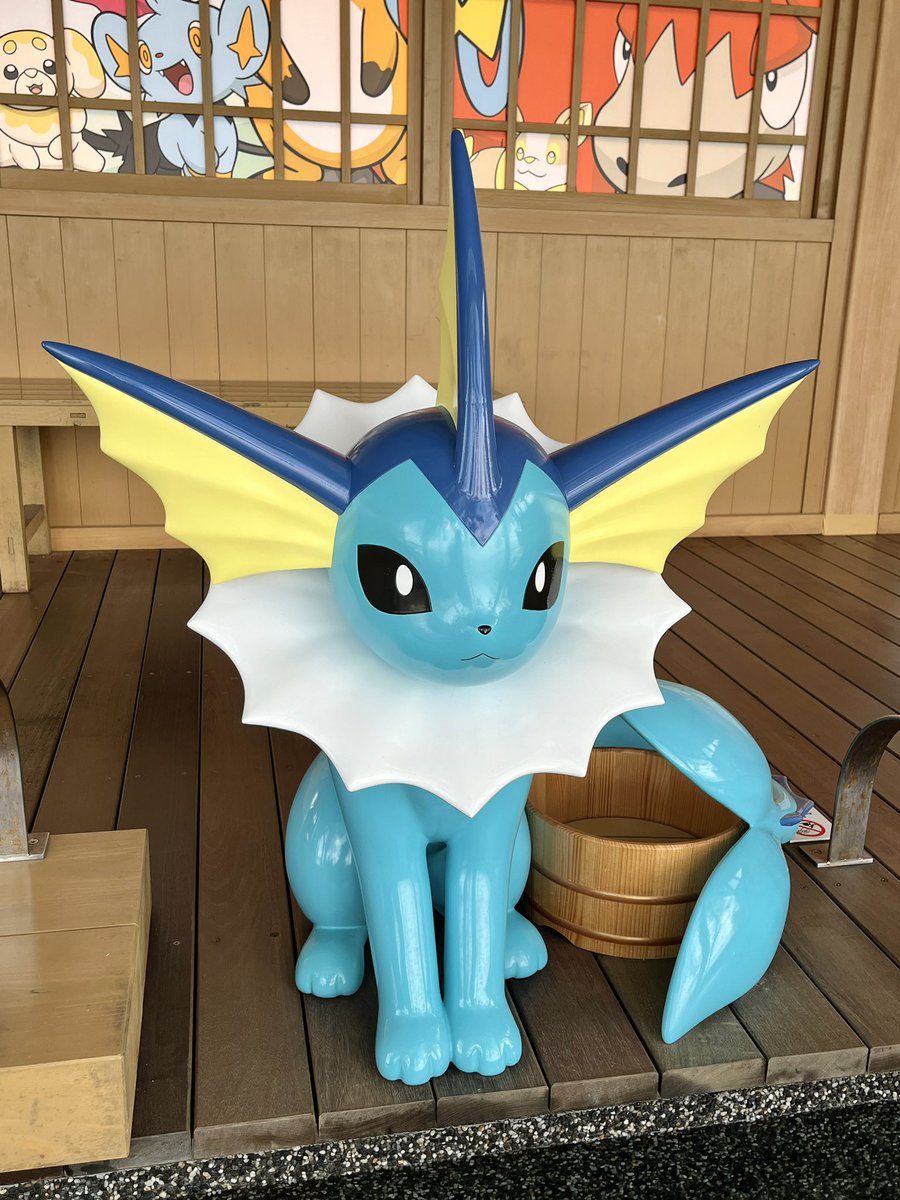 hidee1's tweet photo. ポケモンになる前は何度も行ってたけど、コラボしてから初めて行ってきた。
ちょうど空（す）いてる時間帯でゆっくりできてよかった〜
シャワーズかわいい！ https://t.co/VEYbGVvZEy