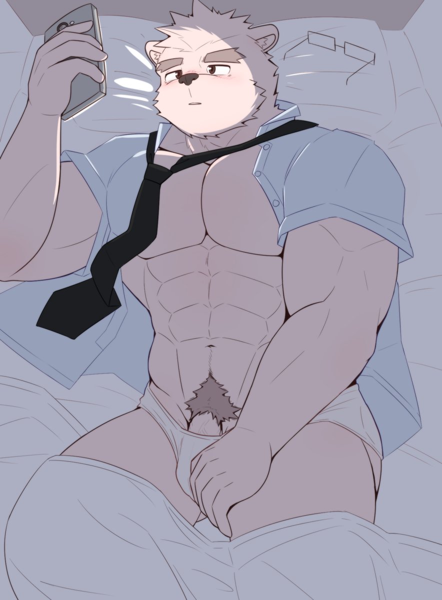 gingga01's tweet photo. Hah... I’m finally finished with all my work... https://t.co/Tb8yYPNd7R
