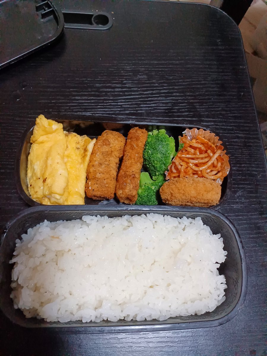 cheezjiji's tweet photo. 弁当完成
 #たっくんのお弁当 https://t.co/voj8KvUlfc