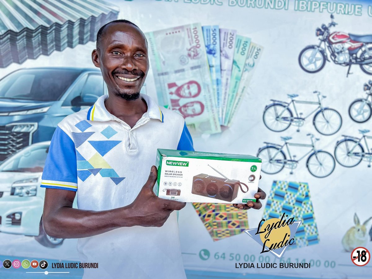 LLBurundi's tweet photo. 📻 Une radio remportée dans la tombola WEHOKUKI pour seulement 2 000 FBu ! 🥳🥳

Ce chanceux repart avec son cadeau après avoir tenté sa chance. 🎉

Continuez vous aussi à tenter votre chance et à profiter des nombreux lots de la tombola WEHOKUKI ! 🔥

📞 64 50 00 00

#wehokuki https://t.co/lblDxtgiTk