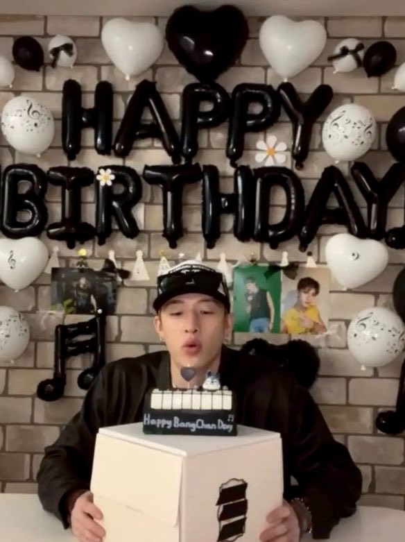 skzpopbase's tweet photo. Happy Birthday to our legendary producer, undeniable hit-maker and greatest leader of all time Bang Chan! 

Thank you for pouring your soul into every song you create, for leading Stray Kids with so much love and sincerity and for being the main reason of STAY’s happiest memories. I wish for you a life full of happiness, strength, peace and precious moments. Thank you for being born, we love you endlessly🤍

OUR GOLDEN ACE BANG CHAN
#스테이의_영원한_자부심_방찬
#BangChanEmpireOfTalent
#HappyBangChanDay