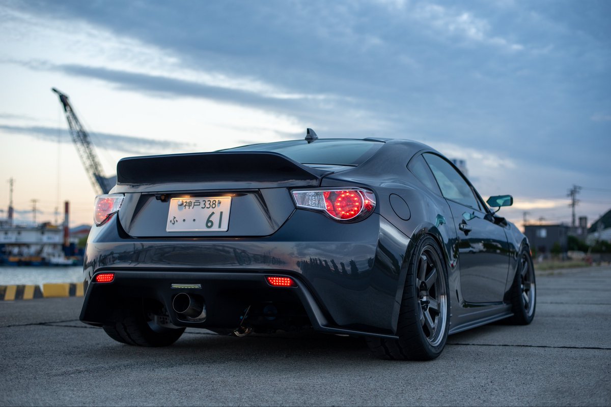 Axel_ZC6's tweet photo. 𝙉𝙀𝙒 𝙎𝙏𝙔𝙇𝙀

･IKEYA FORMULA アッパーアーム
･VOLK RACING TE37SL 10J+40 5×114.3
･ADVAN NEOVA AD09 295/30/18

TE37に返り咲きました
鍛造は資産 https://t.co/PkleLpI7s1
