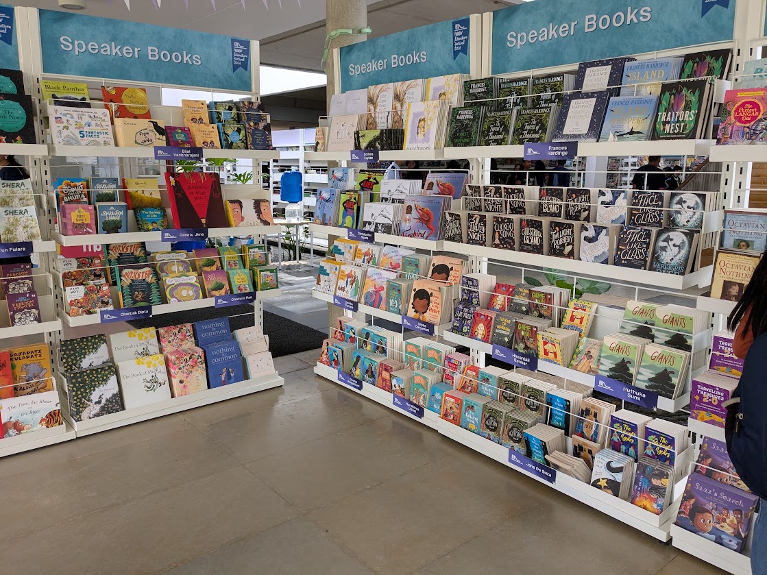 FrancesHardinge's tweet photo. Last weekend, had a fantastic time at the Neev Literature Festival. (Photos taken before the arrival of the happy, buzzy, book-enthused crowds.) Wonderful to meet the young readers, the organisers and all the other delegates! https://t.co/sKwXUurM3H