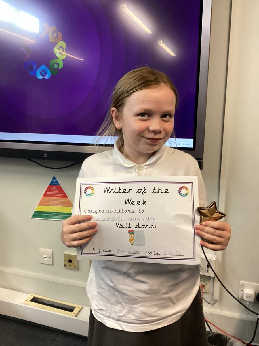 SpringwellYear6's tweet photo. 6L writer of the week! This superstar wrote an amazing diary entry as Via from Wonder ⭐️💜 https://t.co/RKddfHCW6w