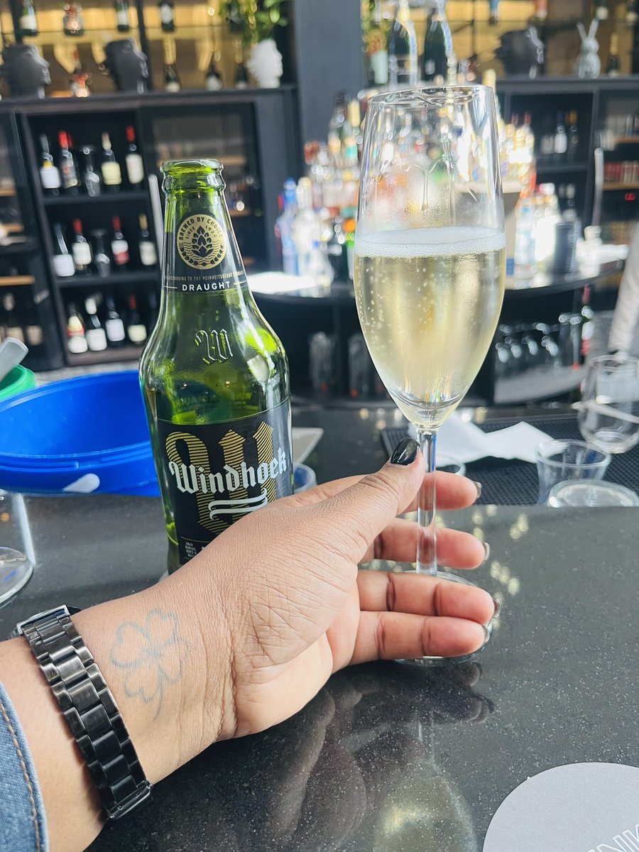 Mpumiln's tweet photo. I have so much to celebrate 🥺❤️ https://t.co/Y17EoFwOuy