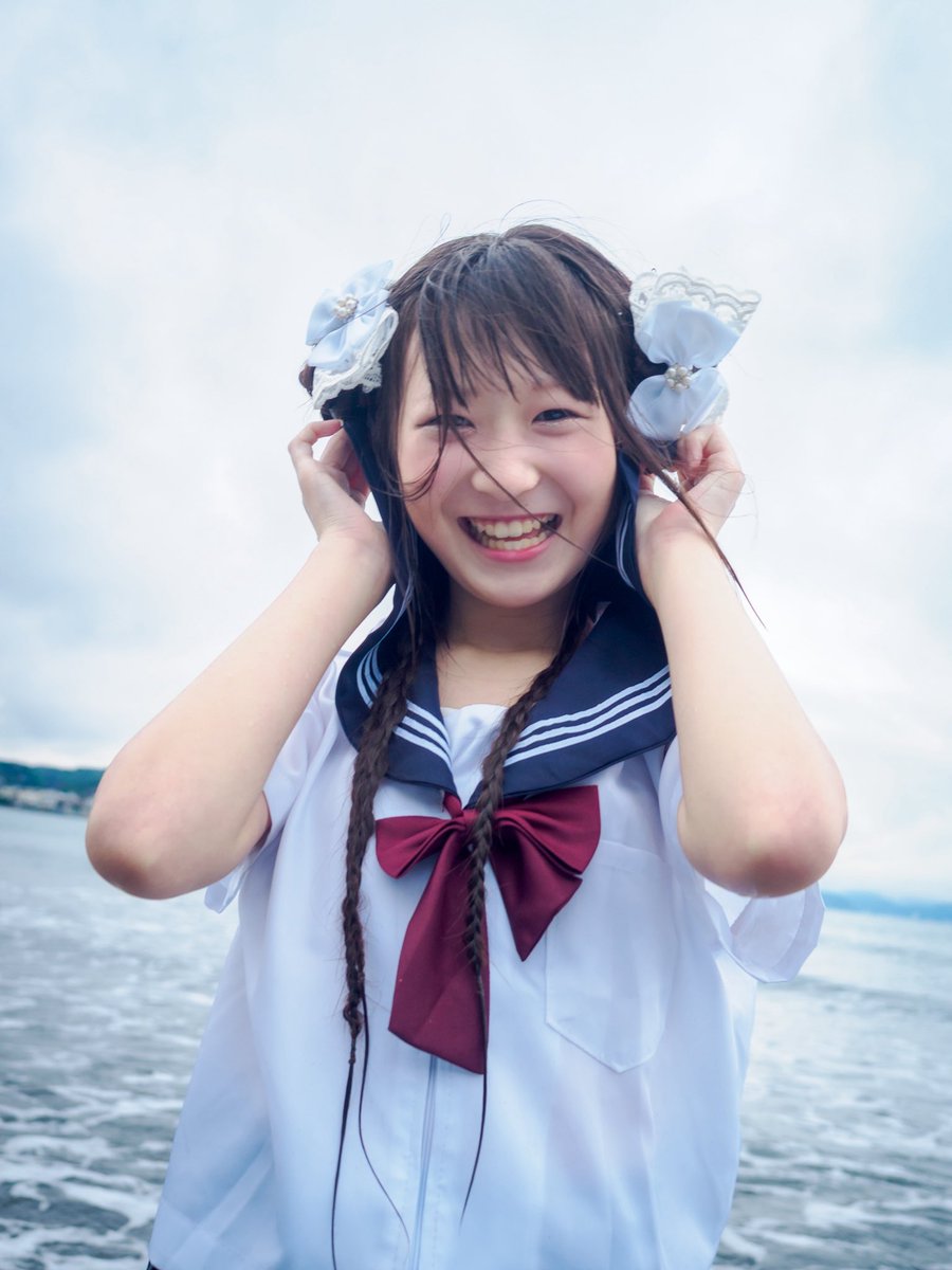 umesan200x's tweet photo. セーラー服の襟は立てて集音する為に大きかったんだってというぼくの話しを全く信用してくれないうえに襟で耳を塞ぎ、聞こえな〜い😝と煽ってくる人〜😤
#Kwan🧚♀️💜
#LexarioR #PRiYAnCeR https://t.co/YldxlXG4Rs