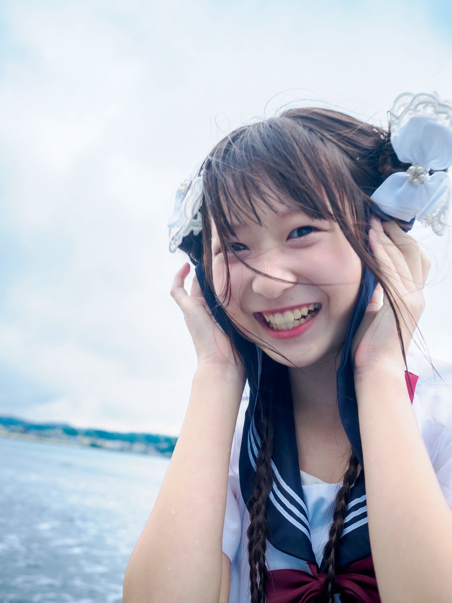umesan200x's tweet photo. セーラー服の襟は立てて集音する為に大きかったんだってというぼくの話しを全く信用してくれないうえに襟で耳を塞ぎ、聞こえな〜い😝と煽ってくる人〜😤
#Kwan🧚♀️💜
#LexarioR #PRiYAnCeR https://t.co/YldxlXG4Rs