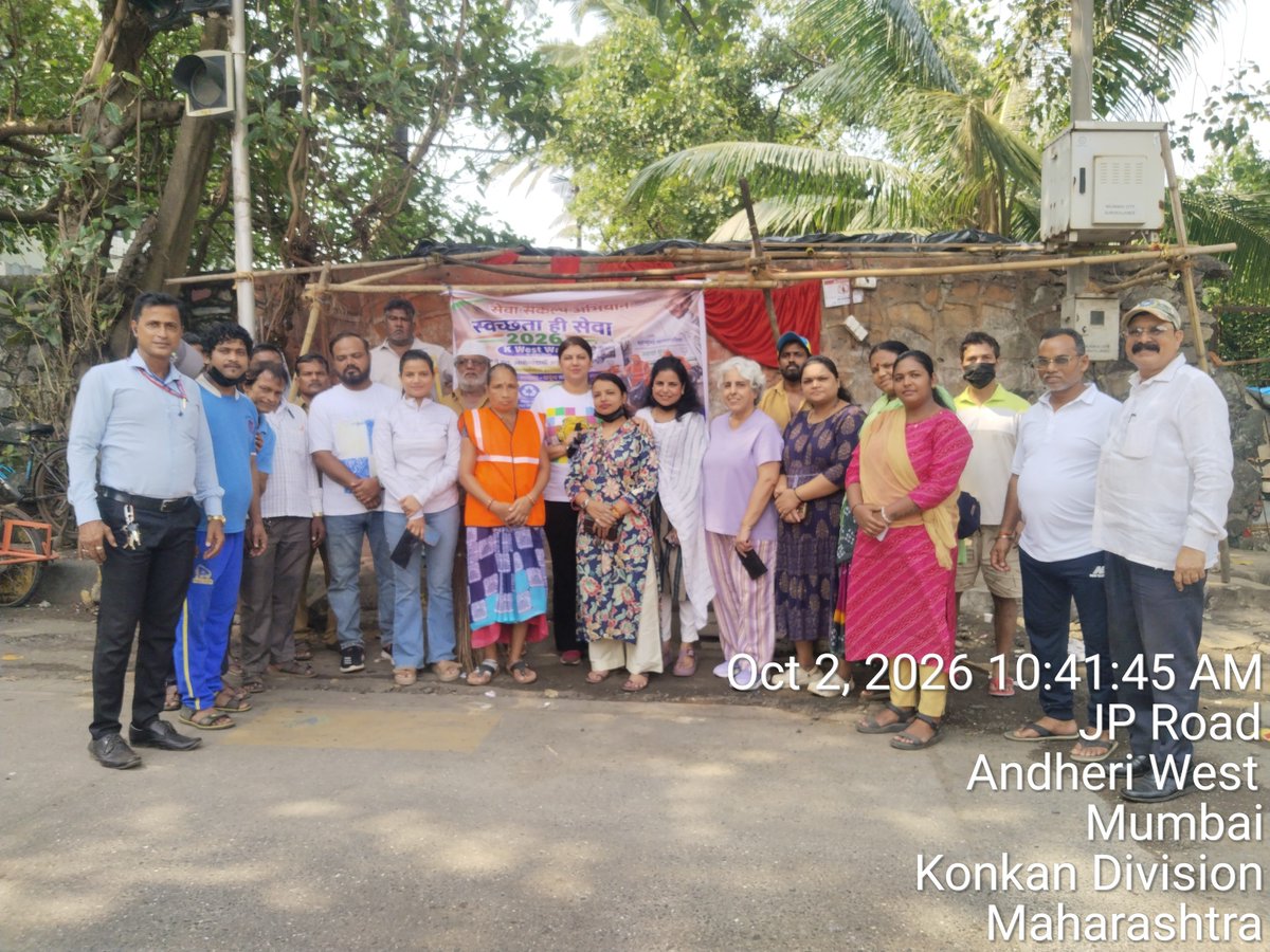 BJP4Mumbai's tweet photo. वर्सोवा विधानसभा, वर्सोवा मंडळ, वॉर्ड क्र. 59 येथील यारी रोड परिसरात देशाचे लोकप्रिय पंतप्रधान माननीय श्री @narendramodi जी यांच्या वाढदिवसानिमित्त #SevaSankalpAbhiyan अंतर्गत #SevaMeraYogdan या उपक्रमाच्या माध्यमातून स्वच्छता अभियान राबविण्यात आले.

 मंडळ अध्यक्ष श्री. स्नेहित नागा जी यांच्या आयोजनातून झालेल्या या उपक्रमात पदाधिकारी, कार्यकर्ते तसेच नागरिकांनी उत्स्फूर्त सहभाग नोंदवला. स्वच्छ आणि आरोग्यदायी परिसराच्या निर्मितीसाठी सर्वांनी एकत्रितपणे पुढाकार घेतला.