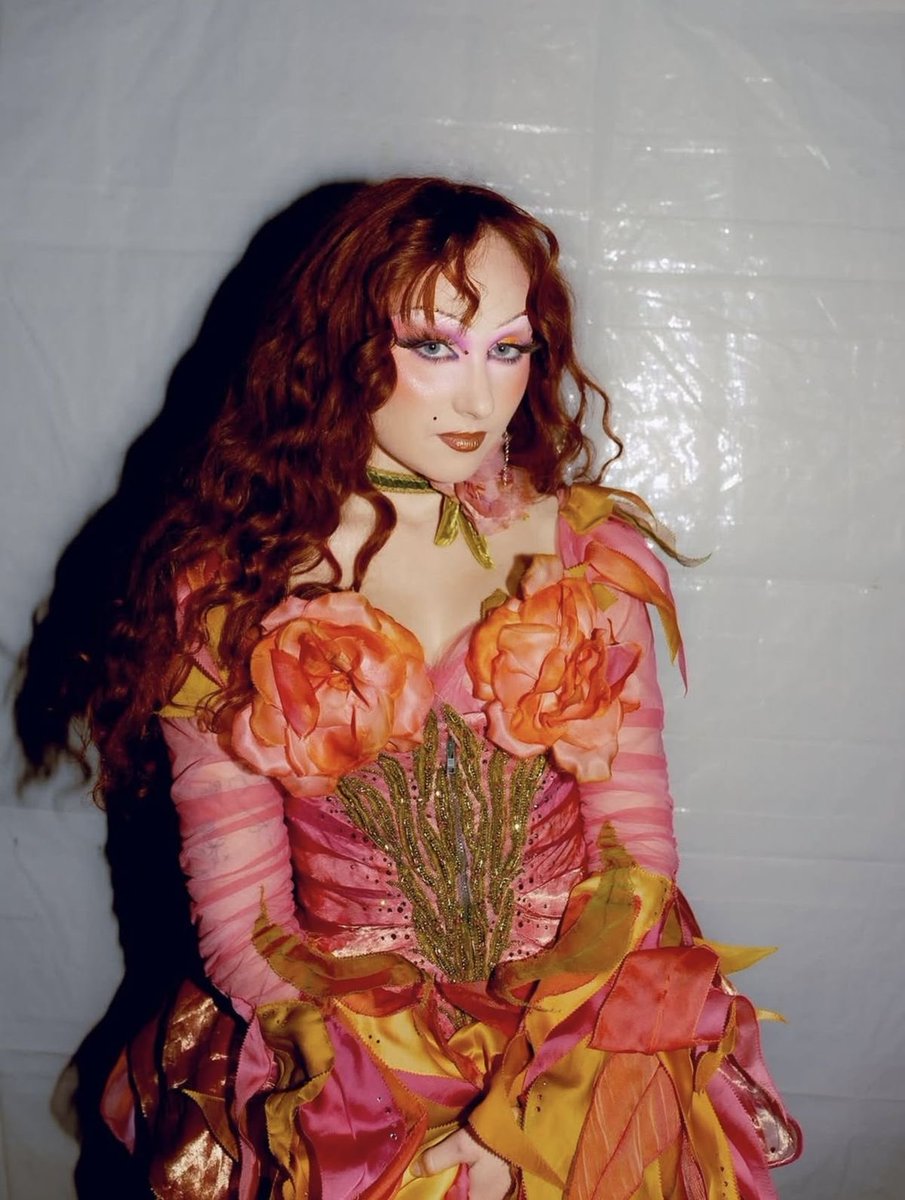 d0pe2death's tweet photo. 31 DAYS OF CHAPPELLWEEN ⋆˙⟡
Day 2: The Rose 💐 https://t.co/ggqFaLSnq8