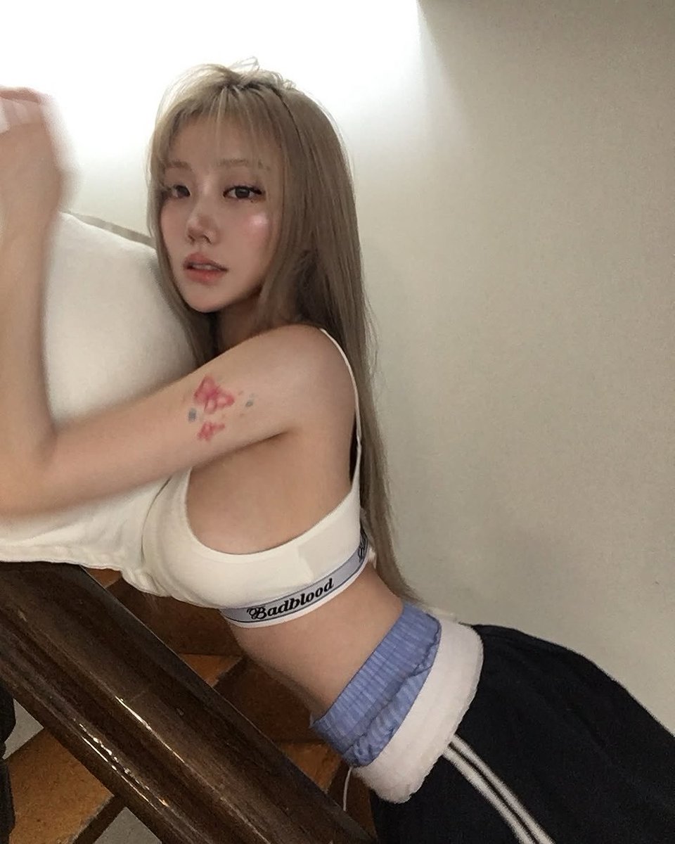 sejinming1124's tweet photo. 나랑 같이 자러가쟈 ⋆｡ﾟ☁︎｡⋆｡ ﾟ☾ ﾟ｡⋆💭‧₊˚ ☁️⋅♡𓂃 ࣪ ִֶָ☾.*ੈ https://t.co/TBFHANDNPm